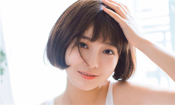 皇姑试管代生代怀生子：不孕不育家庭的希望之路